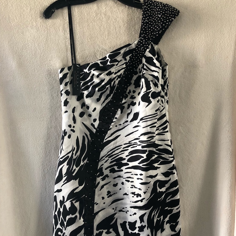 LAUNDRY Semi Formal Mini Dress